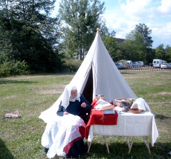 Ich beim Nähen in Göttingen