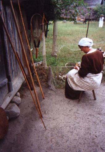 Fischerdarstellung im Museumsdorf Düppel